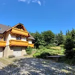 4 Gory Appartement
