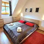 4 Gory Appartement *